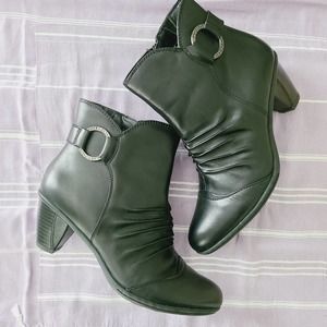EARTH Topaz Leather Moto Ankle Boots